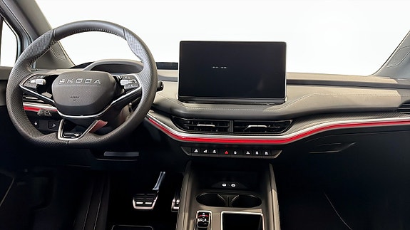 Skoda Enyaq 10 of 14