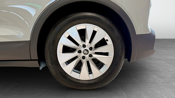 Skoda Elroq 6 of 12