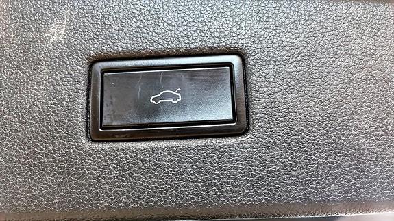 Volkswagen Tiguan 24 of 25