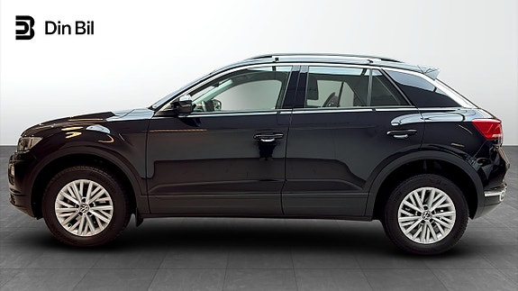 Volkswagen T-Roc 2 of 13