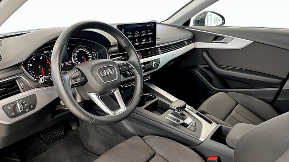 Audi A4 9 of 18
