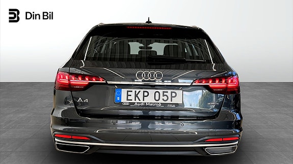 Audi A4 5 of 18