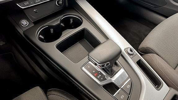 Audi A4 14 of 18