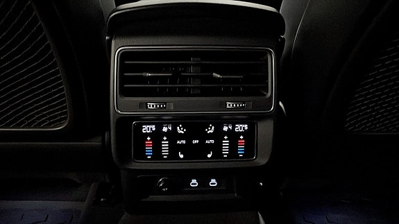 Audi S8 16 of 20