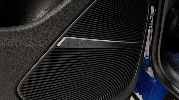 Audi S8 17 of 20