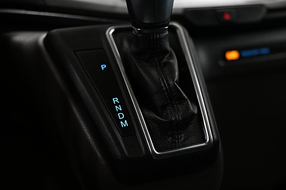 Ford Transit Custom 23 of 28