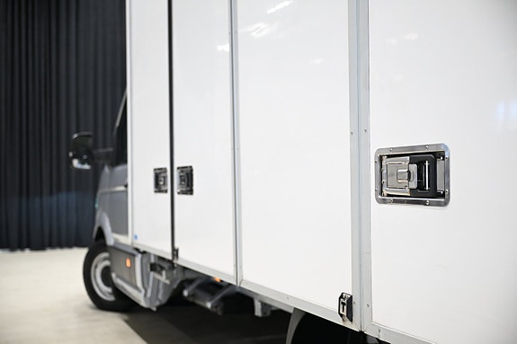 Volkswagen Crafter 6 of 29