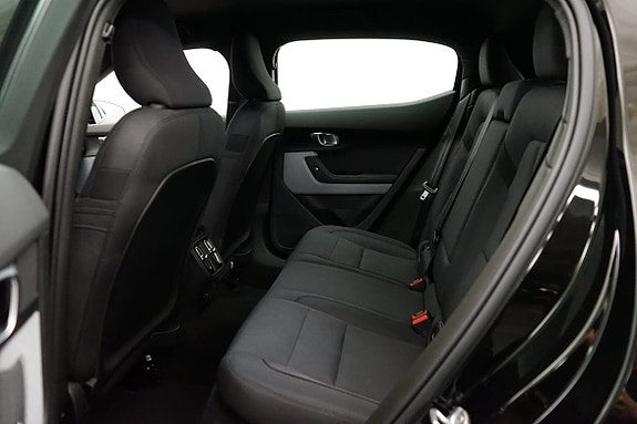 Polestar 2 7 of 16