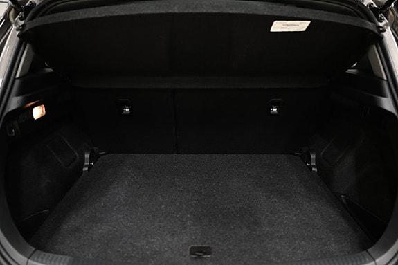 Toyota Auris 18 of 27