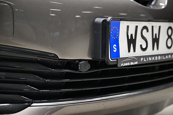 Toyota Auris 19 of 27