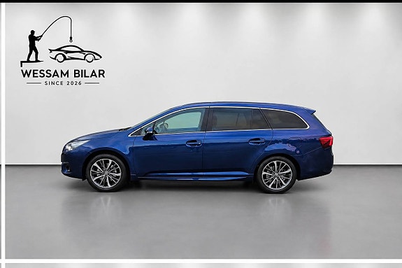 Toyota Avensis 2 of 19