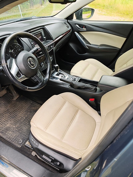 Mazda 6 5 of 5