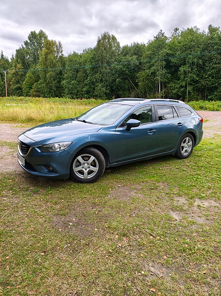 Mazda 6 4 of 5