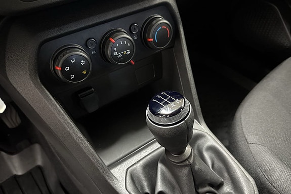 Dacia Sandero 16 of 19