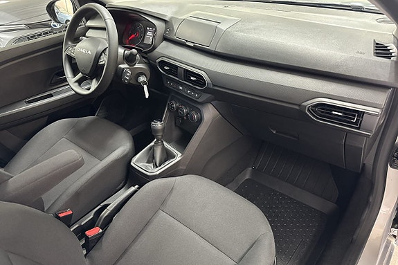 Dacia Sandero 17 of 19