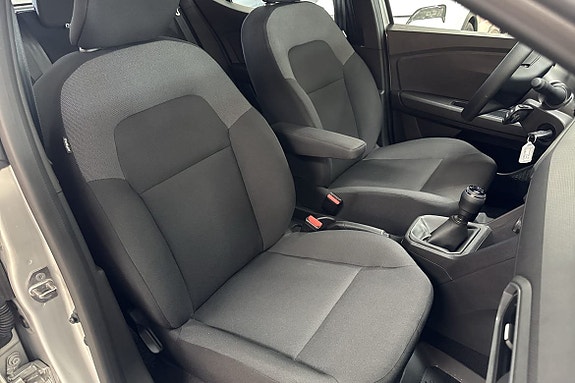 Dacia Sandero 18 of 19