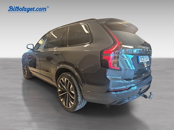 Volvo XC90 4 of 9