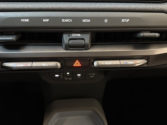 Kia EV3 13 of 20