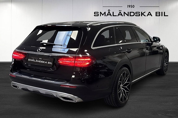 Mercedes-Benz E220 d 4 of 20