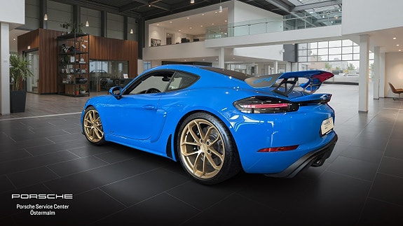 Porsche 718 2 of 15
