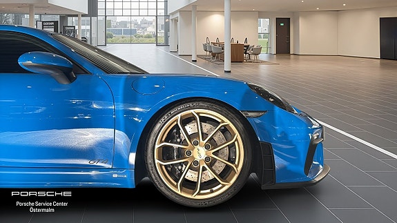 Porsche 718 9 of 15