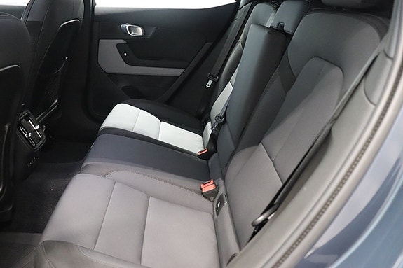 Polestar 2 7 of 13