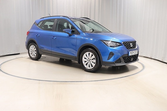 Seat Arona 3 of 10