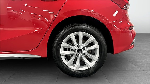 Audi A3 6 of 12