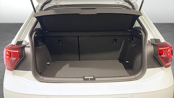 Volkswagen Polo 13 of 13