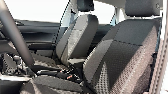 Volkswagen Polo 8 of 13