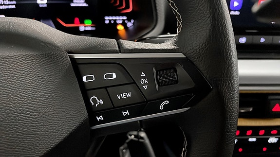 Seat Arona 15 of 16