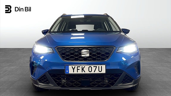Seat Arona 4 of 16
