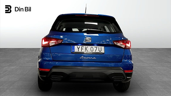 Seat Arona 5 of 16