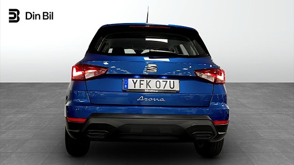 Seat Arona 5 of 16