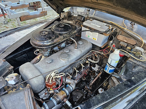 Mercedes-Benz 300 B 12 of 24