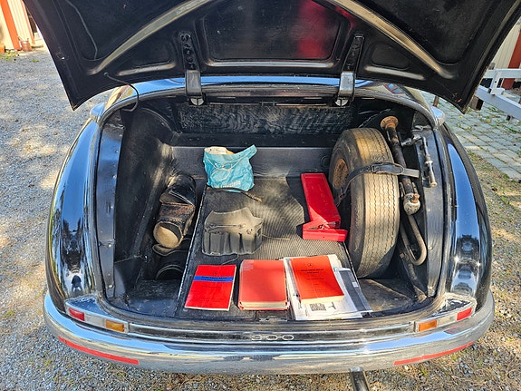 Mercedes-Benz 300 B 20 of 24