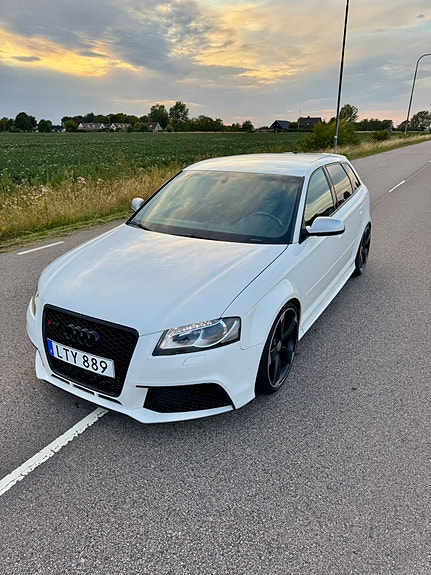 Audi RS3 2 of 15