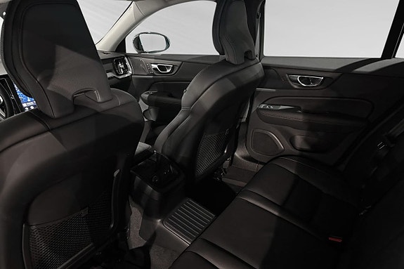 Volvo V60 8 of 19