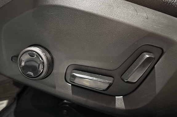 Volvo V60 16 of 19