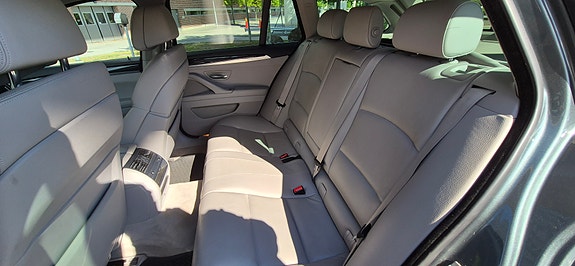 BMW 520d 5 of 9