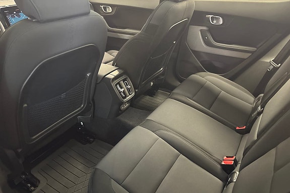 Polestar 2 12 of 25
