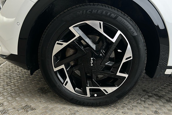 Kia Sportage 12 of 28