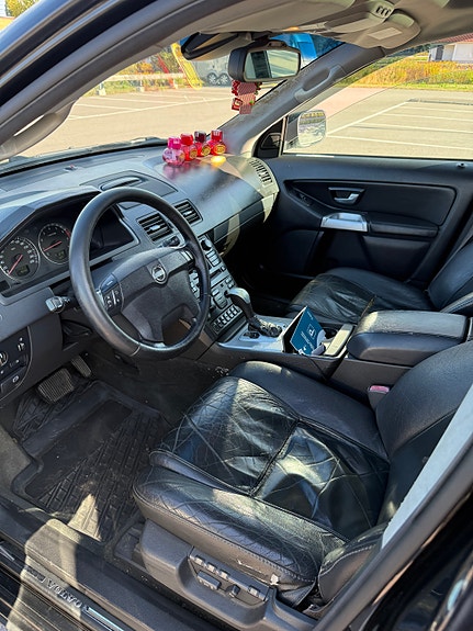 Volvo XC90 6 of 6