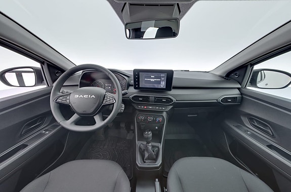 Dacia Sandero 7 of 17