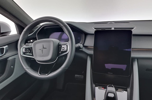 Polestar 2 8 of 18