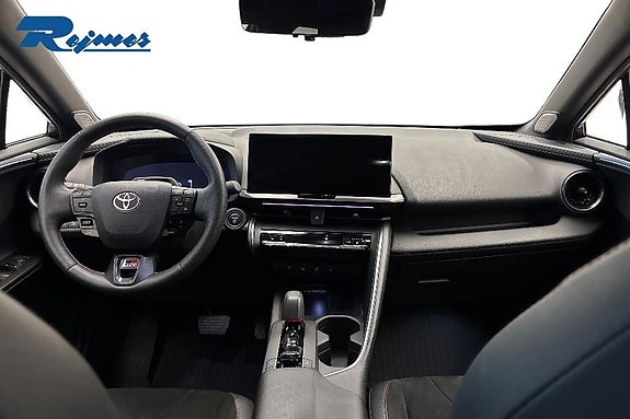 Toyota C-HR 7 of 24