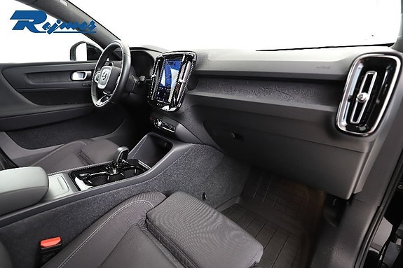 Volvo C40 13 of 26