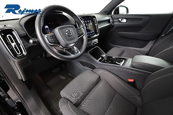 Volvo C40 25 of 26