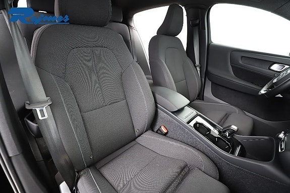 Volvo C40 14 of 26