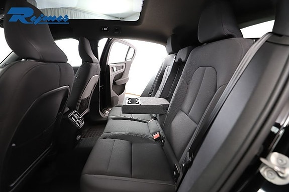 Volvo C40 16 of 26